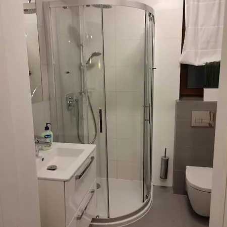 A2 Apartment *